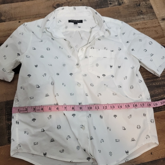 Extra Small Banana Republic Quinn Boy Fit Button Up Zodiac Shirt *Modified* - Picture 4 of 6